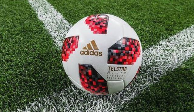 Coupe du Monde : le nouveau ballon pour les 8es (PHOTO)