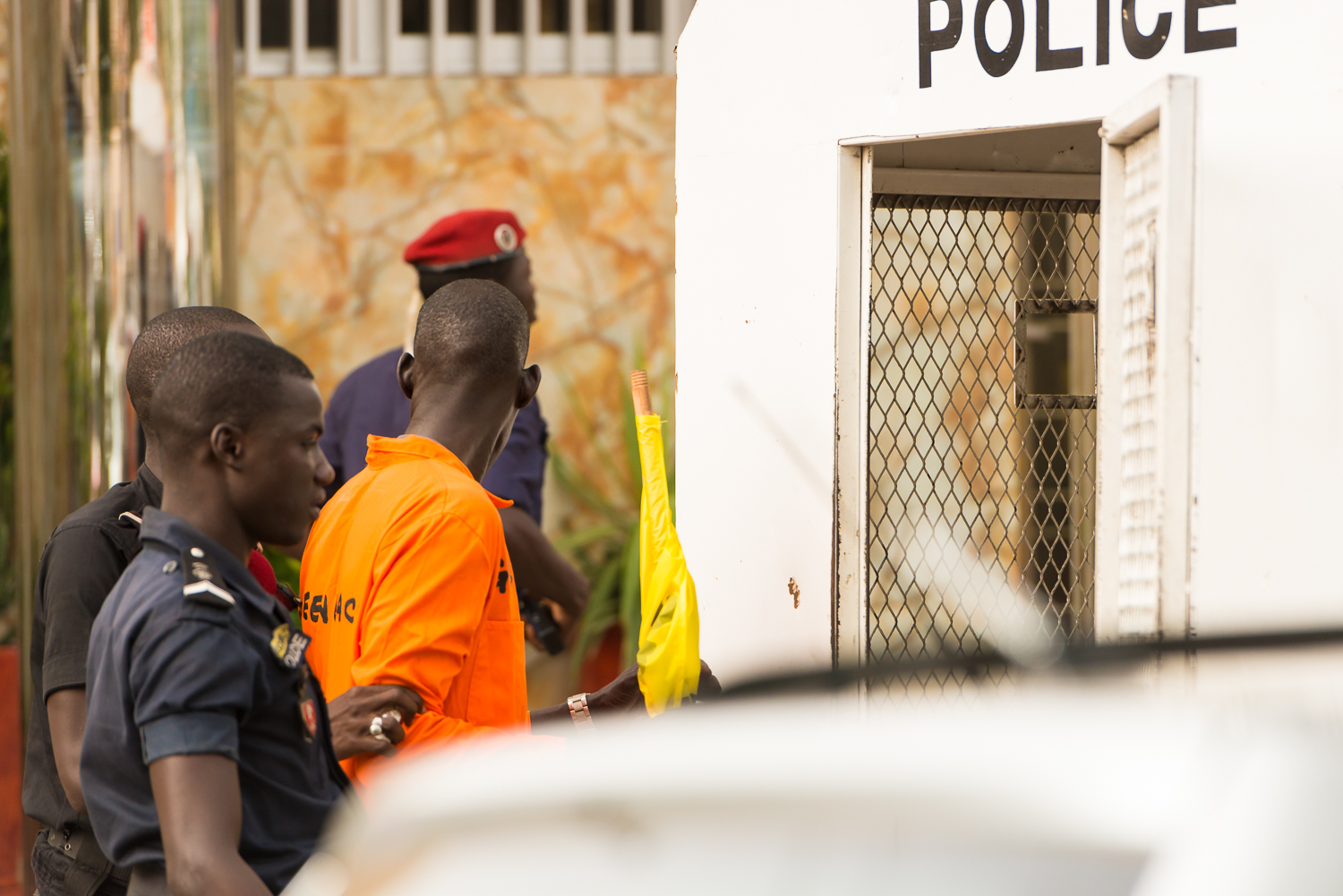 Arrêtés lors de la manifestation devant l’ANAM : Les 5 militants de Greenpeace libérés