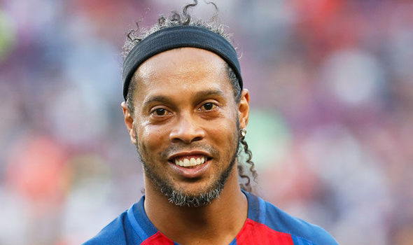 Barça : l'héritage de Messi, le retour de Neymar, les chances en C1... Les confessions de Ronaldinho