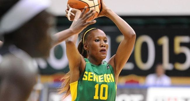 Équipe nationale féminine de basket : Astou Traoré dément s'être bagarrée avec sa coéquipière Yacine Diop
