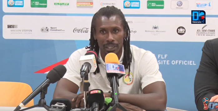 Aliou Cissé en conférence de presse, vendredi