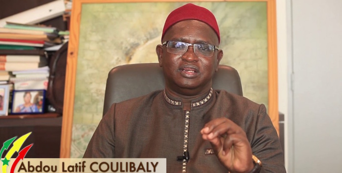 Déclaration sur l’article 27 du Code. En porte-à-faux avec l’esprit et la lettre du texte.