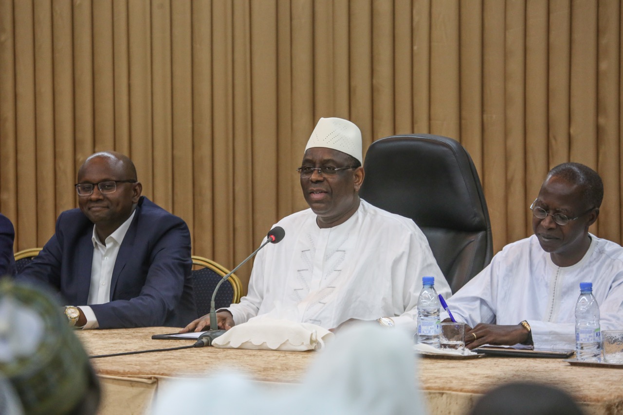 AUDIENCE AU PALAIS : Macky Sall reçoit le maire Moussa Sy AUDIENCE AU PALAIS : Macky Sall reçoit le maire Moussa Sy