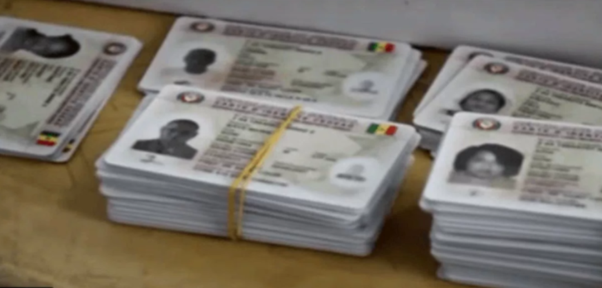Distribution des cartes d’électeur : La CENA informe de son démarrage dans les institutions habilitées