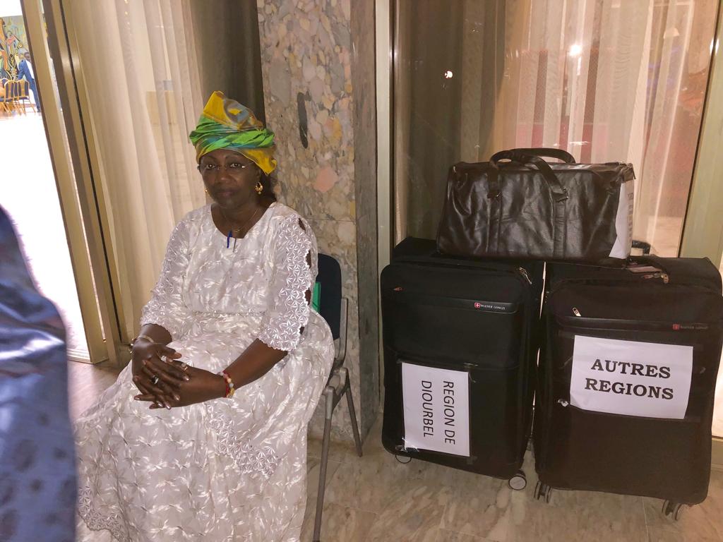 Parrainages : Mme Aminata Tall remet 45922 signatures à Macky Sall et révèle les secrets de cette prouesse sur le territoire national