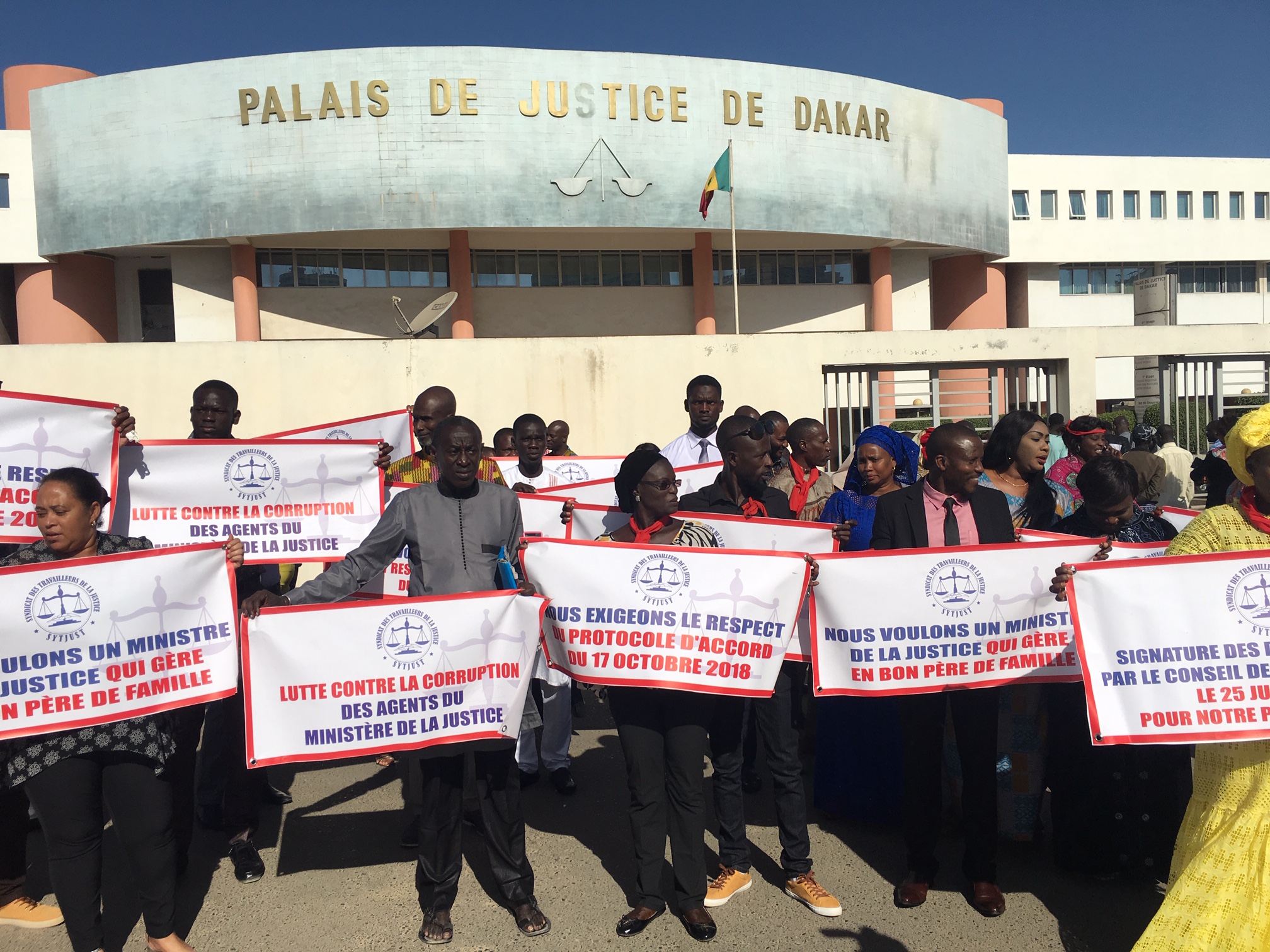 Sit-in au Palais de justice : Le Sytjust dénonce un rafistolage de la part du gouvernement