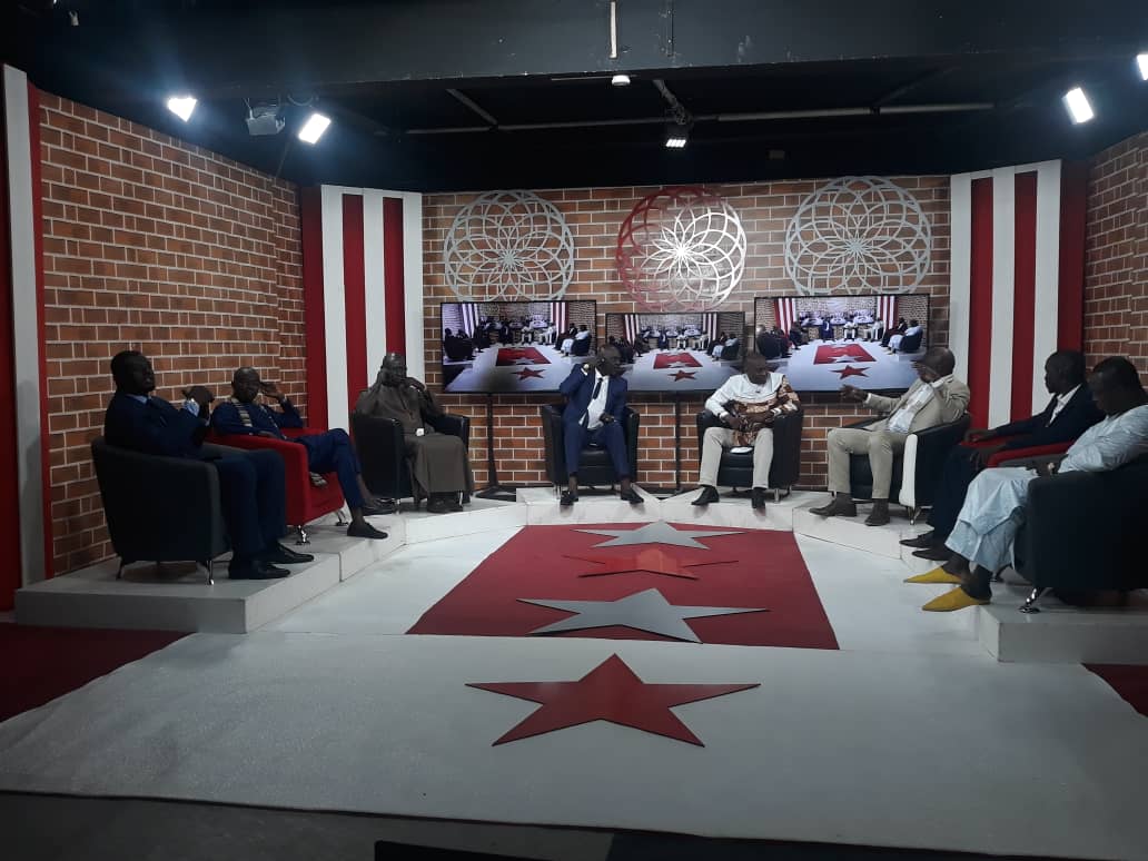 Face to Face Balla Gaye 2 vs Modou Lô dans quelques instants sur la TFM