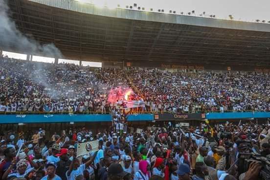 Stade Léopold Sédar Senghor : Le bain de foule de Macky Sall à son meeting de clôture