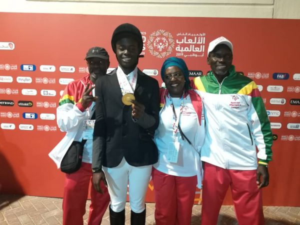 JO Spéciaux Olympics Abu Dhabi / Alcaly Diouf premier médaillé d’or en équitation