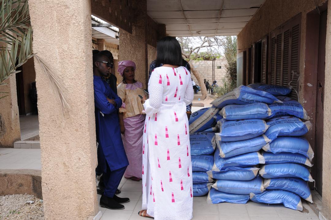 Grand-Yoff : Fatoumata Niang Ba distribue des denrées alimentaires