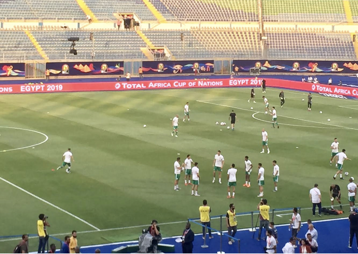 Sénégal - Algérie : Les joueurs à l'échauffement sous la chaleur estivale ( IMAGES )