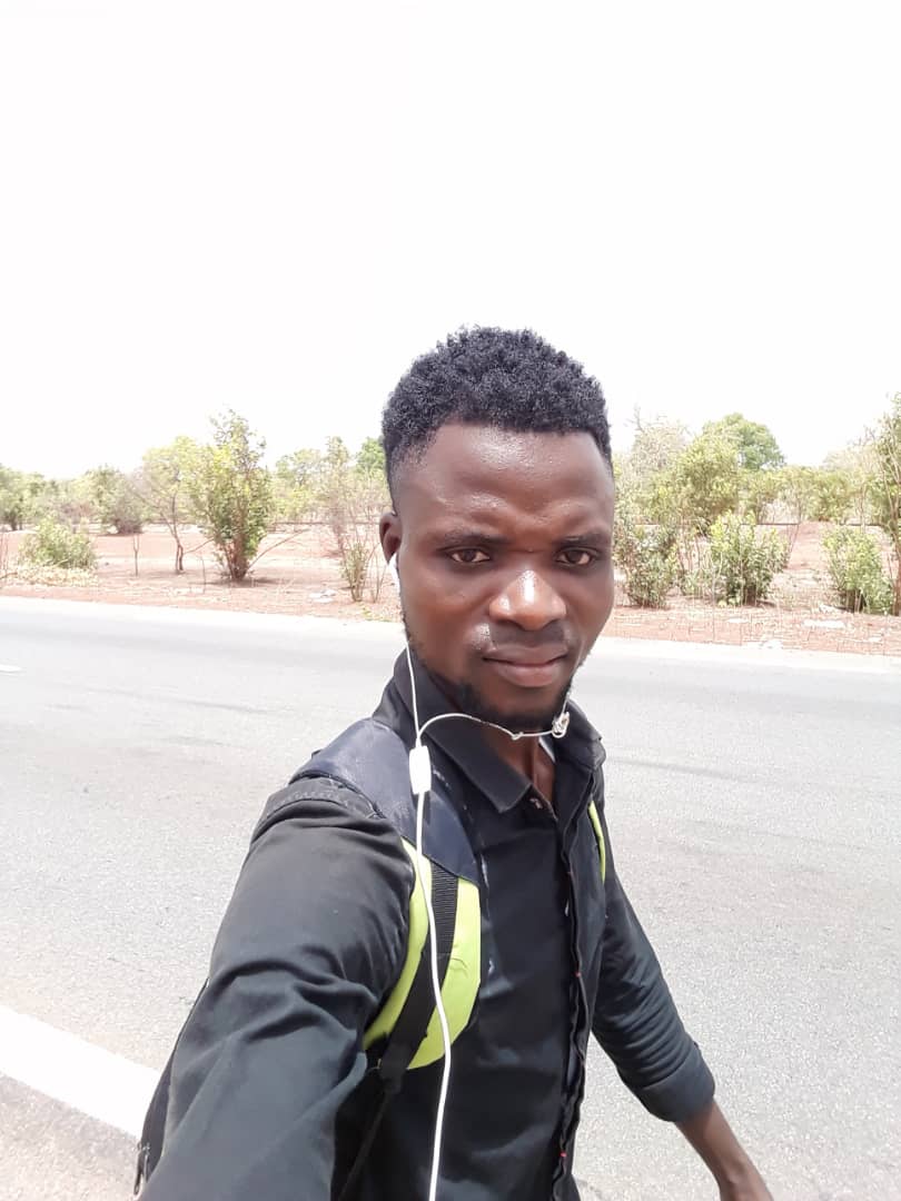 Insolite : Il veut marcher de Tamba à Dakar pour rencontrer le président Macky Sall.