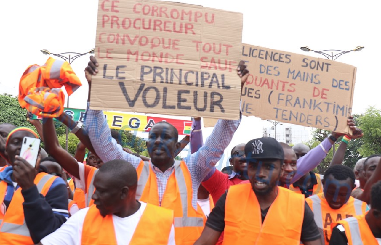 Boulevard du Centenaire : Les images de la manifestation de la plateforme « Aar Li Nu Bokk »