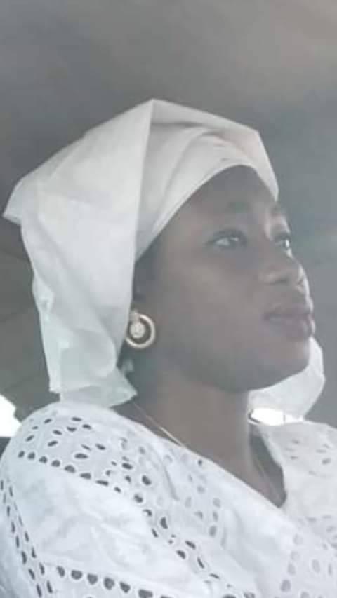 Necrologie Une Enseignante Meurt Pendant Qu Elle Corrigeait Au Bac