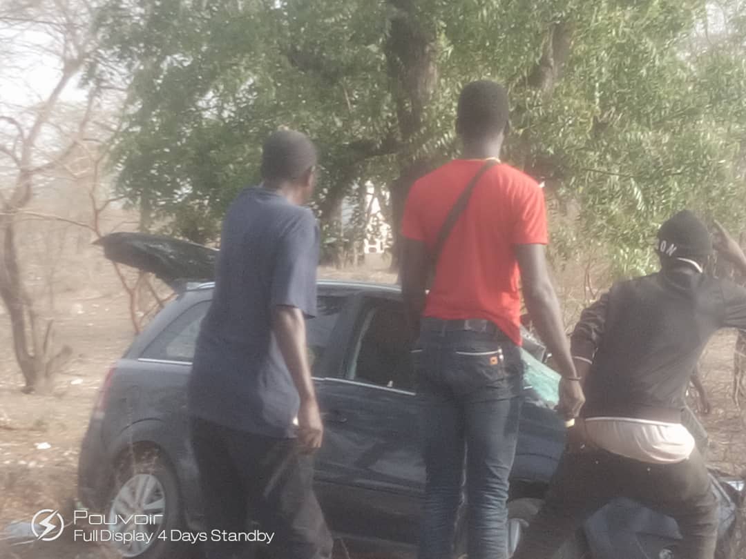 Accident mortel à Allou Kagne  : Un véhicule dérape, le chauffeur meurt sur le coup