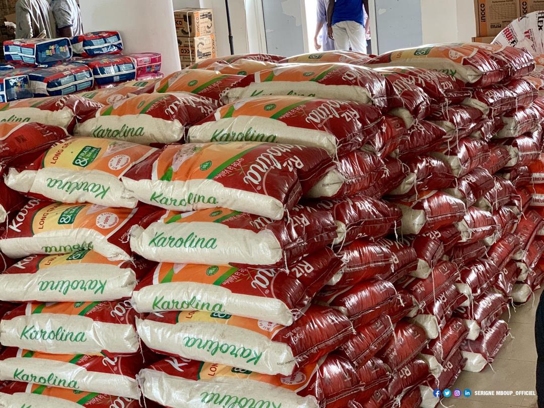 Inondations à Kaolack : Le président Serigne Mboup met à la disposition des sinistrés des motopompes, des kits de détergents, des tonnes de riz...