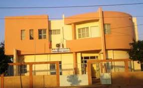 Wakhinane Nimzatt : La section Guédiawaye du Forum civil réclame une copie du document budgétaire 2019, le maire Racine Talla les accuse de vouloir faire « le buzz »