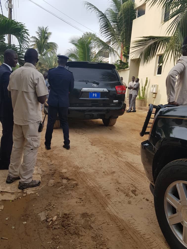 Le président Macky Sall présente ses condoléances à la famille de Amath Dansokho