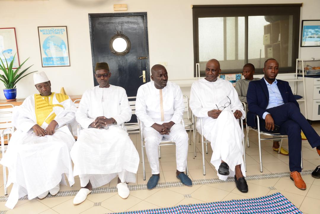 Les images du baptême du journaliste Moustapha Al Amine Fall à la clinique Madeleine.