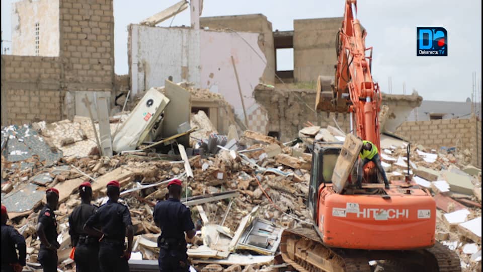 TOUBA- REPORTAGE PHOTOS/ Ce qu'il reste  des deux immeubles contigus qui se sont écoulés