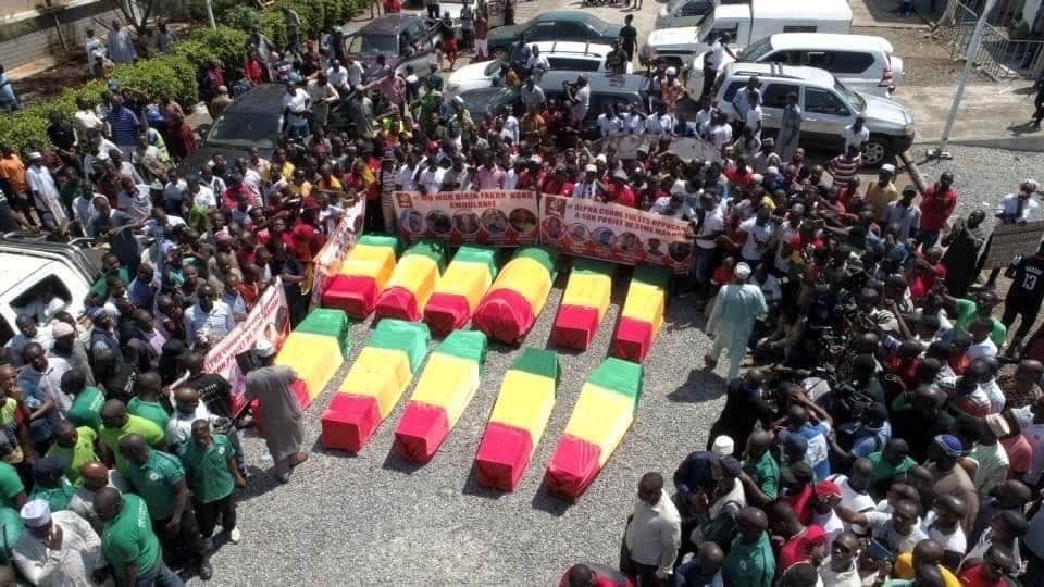 Guinée / 70 manifestants tués, 109 personnes mortes en détention en Guinée : Amnesty alerte « sur le niveau rouge des droits humains »