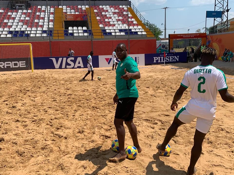 Coupe du monde Beach-soccer : À 24h du début des compétitions, Ngalla Sylla passe ses troupes en revue...