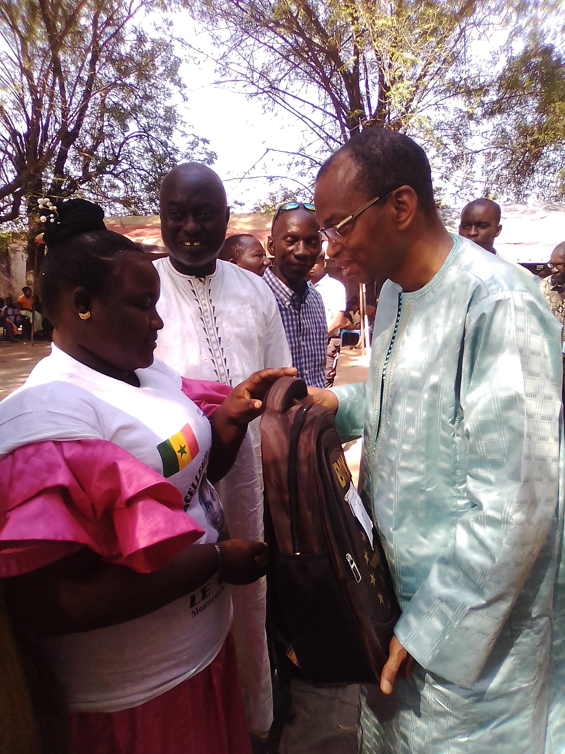 FÊTE DE L’EXCELLENCE DE L’IEF DE KOLDA : « L’école est un des rares outils  servant d’ascenseur social qui permet au villageois que je suis d’avoir visité… » (Moussa Baldé, parrain)