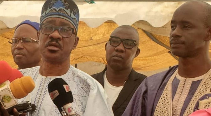 AMADOU DIARRA (Maire de Pikine Nord):  "J'étais là-bas... Le Khalife des Mourides a aussi dit à Me Madické que... Il n'aurait pas désobéi si..."