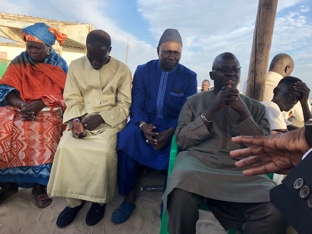 Sénégalais décédés dans le chavirement d’une pirogue au large de la Mauritanie : Karim Wade envoie des délégations chez les victimes.