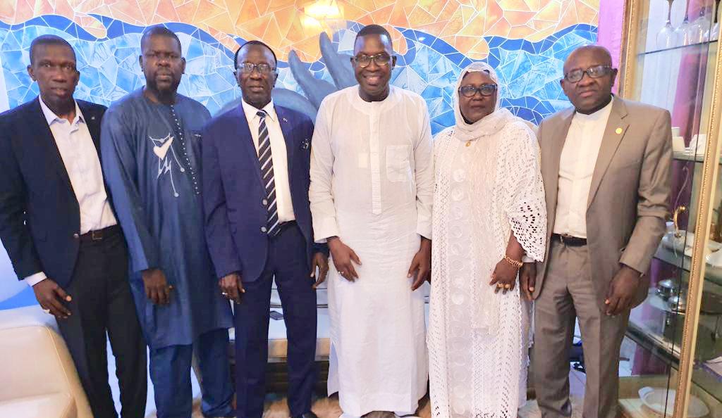 Dynamique politique : Le Model appelle la coalition MACKY2012 à des retrouvailles