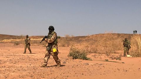L'Etat islamique revendique l'attaque d'Inates et affirme avoir tué au moins 100 soldats nigériens.