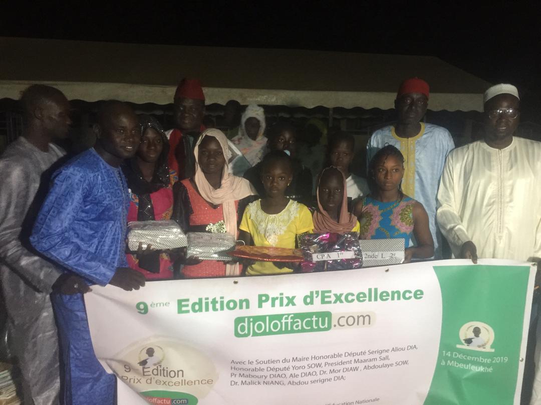 9e EDITION PRIX DE L’EXCELLENCE DJOLOFFACTU : Les meilleurs élèves de la commune de Mbeuleukhé primés et les écoles dotées de matériels.