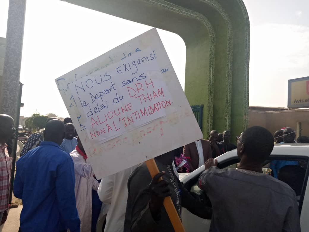 Mouvement d’humeur à la RTS : L’intersyndicale demande le départ du DRH…