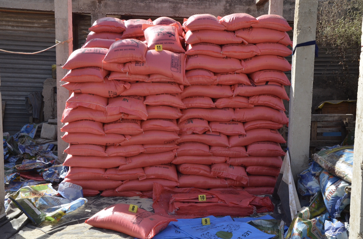 POLICE : Saisies de plus de 150 tonnes de riz impropre à la consommation à la Rue Tolbiac à Dakar...