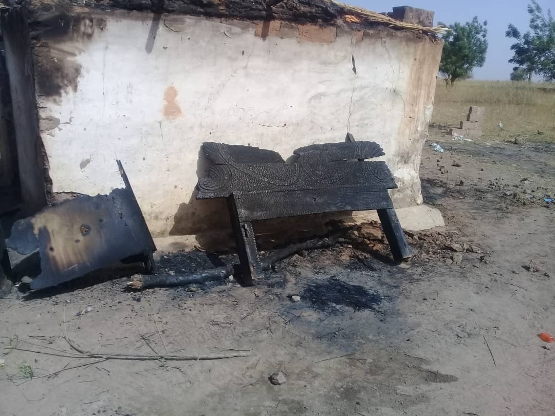 Santhie Mor Mbaye / Porokhane : Le feu consume entièrement une concession.