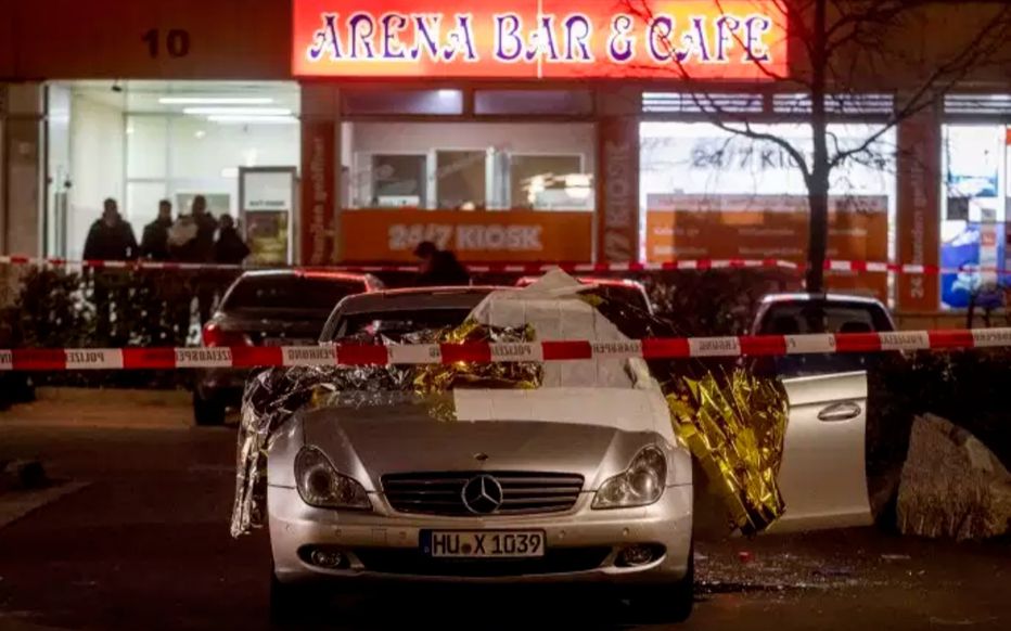 Allemagne : 9 morts après deux fusillades dans des bars à chicha à Hanau, le parquet anti-terroriste reprend l'enquête