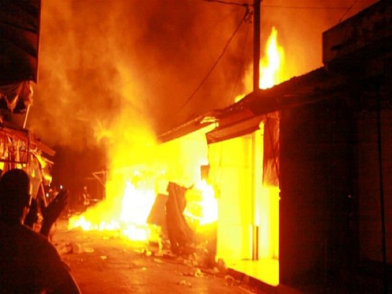 Urgent : Incendie à Nguérane Fass ( Koungheul)... 4 concessions détruites.