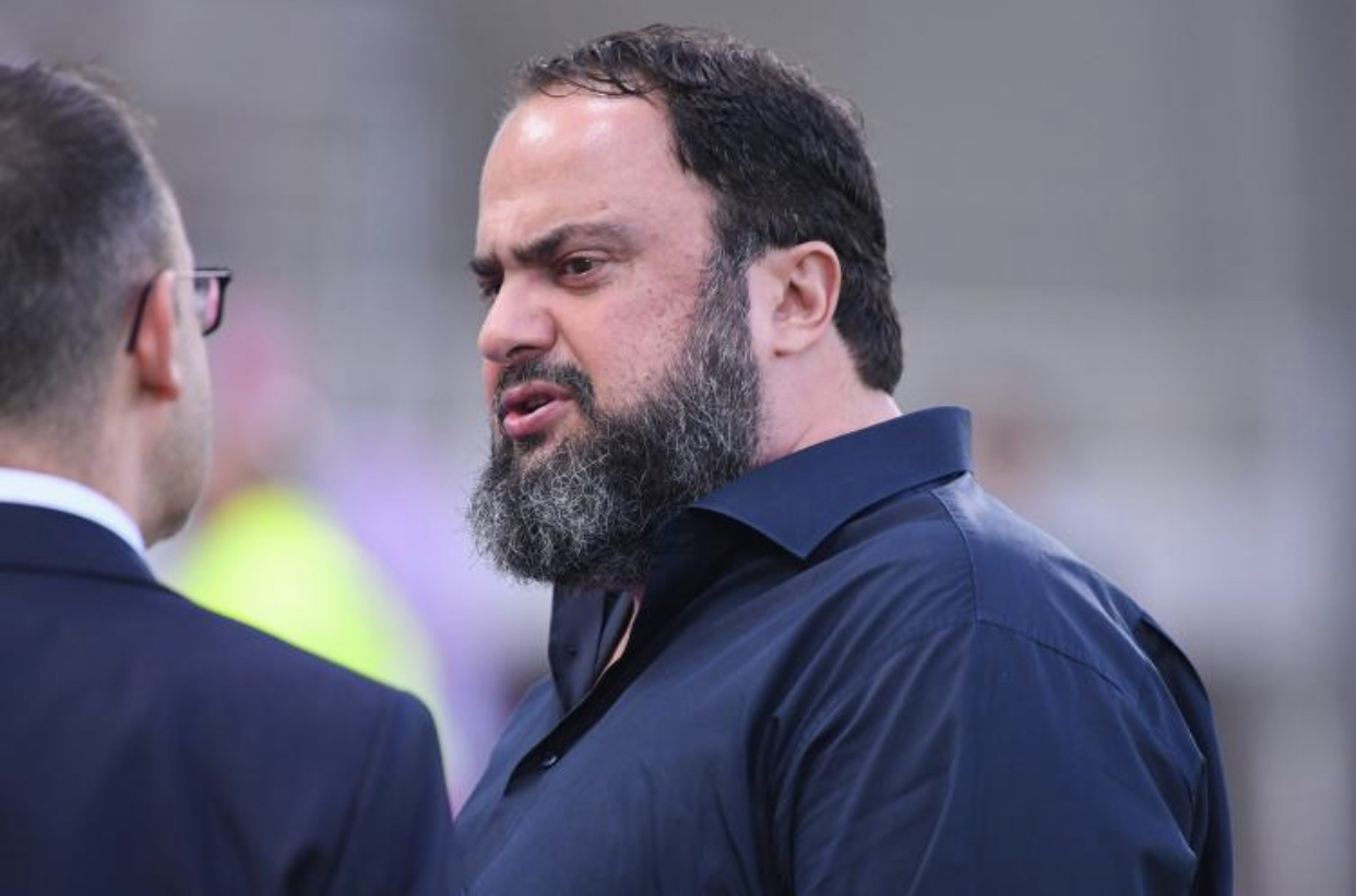 FOOTBALL : Evángelos Marinákis, président d'Olympiakos testé positif au coronavirus.