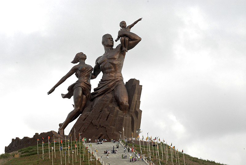 Ouakam : un suspect arrêté pour « vandalisme » au monument de la renaissance africaine