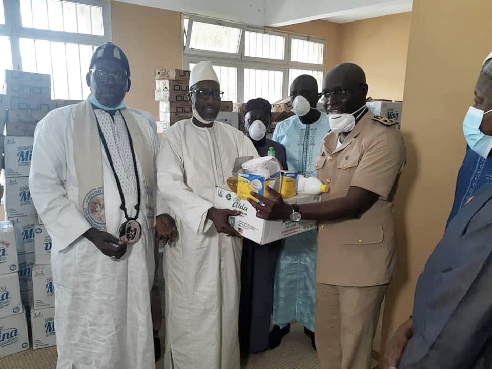 RIPOSTE CONTRE LE COVID 19 : Mamadou Mamour Diallo appuie le comité régional de lutte contre la pandémie et le Collectif « Stop Corona » de Louga.