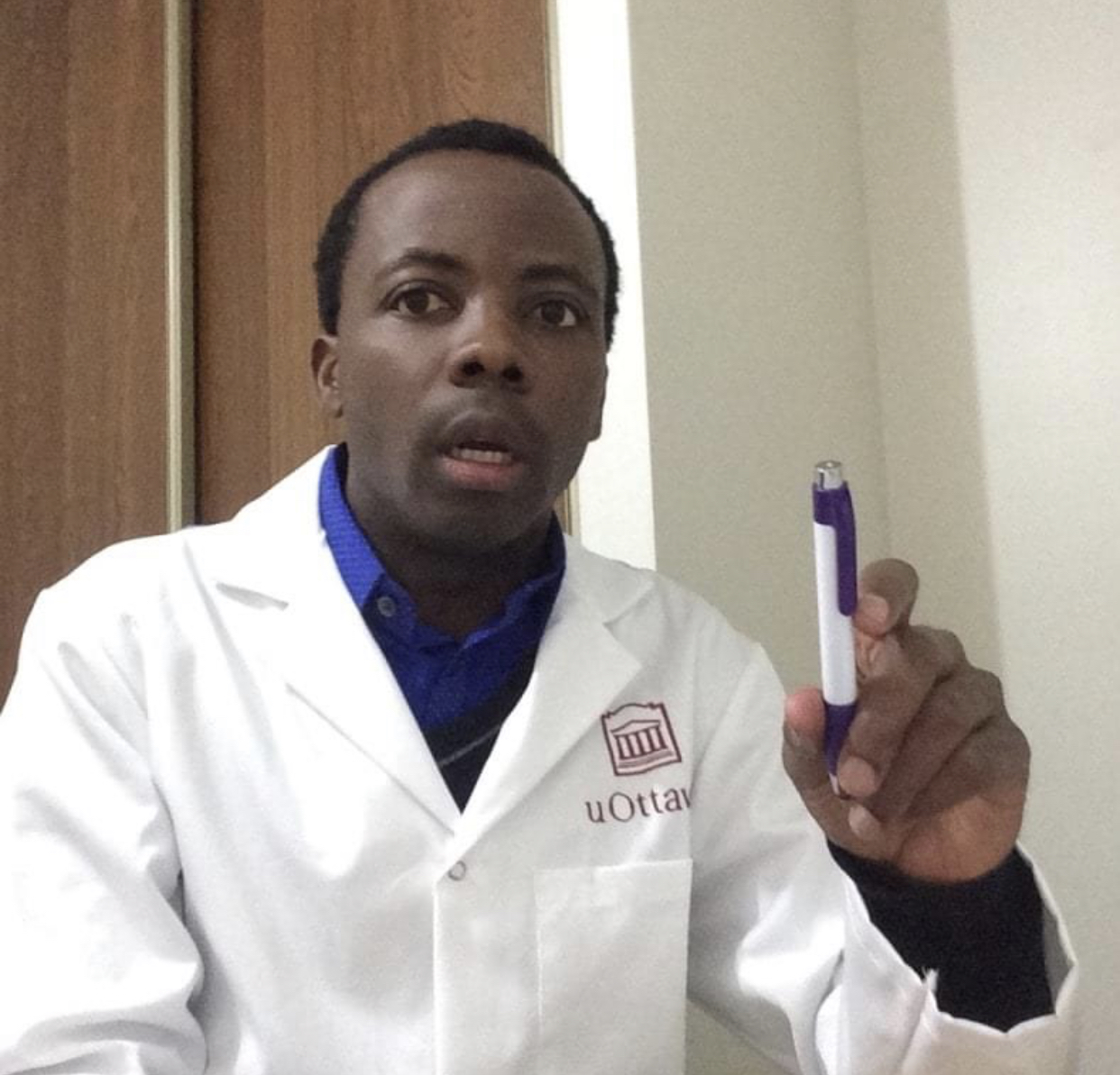 À l'origine du Covid-organics, le Dr Jérôme Munyangi fait un clin d’œil aux États africains intéressés par l’artémisia.