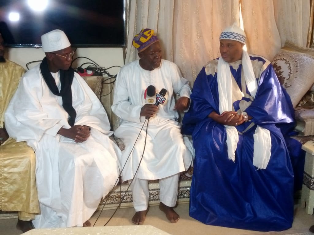 Rappel à Dieu de Alioune Badara Niang : Cheikh Ahmed Saloum Dieng présente  ses condoléances à la famille éplorée, aux membres du PDS et aux thiessois.