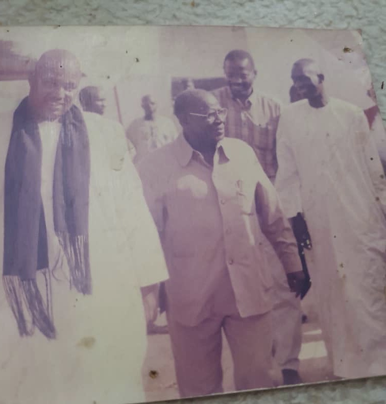 Rappel à Dieu de Alioune Badara Niang : Cheikh Ahmed Saloum Dieng présente  ses condoléances à la famille éplorée, aux membres du PDS et aux thiessois.