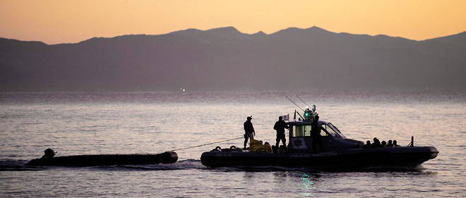 Migration : Plus de 1000 migrants abandonnés en pleine mer par les autorités grecques