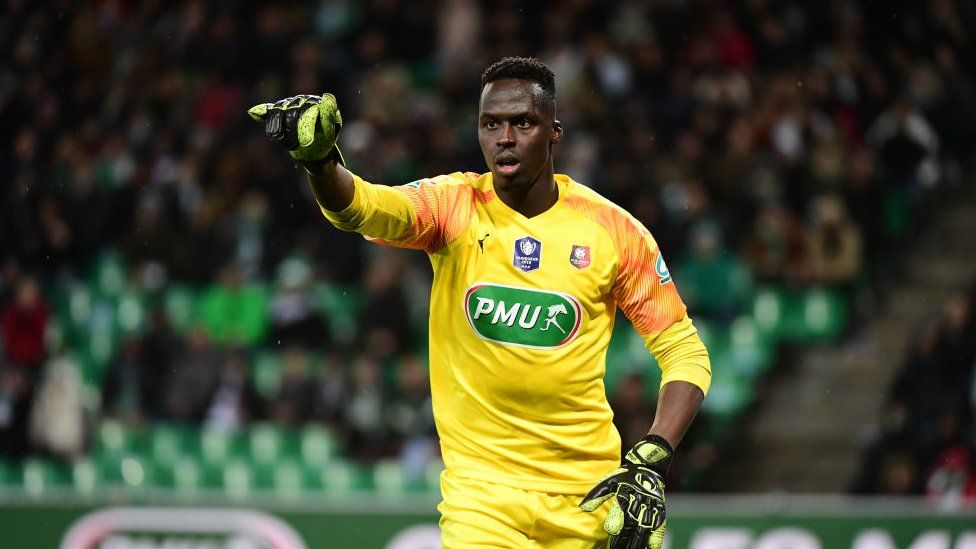 Stade Rennais : Le gardien sénégalais Édouard Mendy positif à la Covid-19