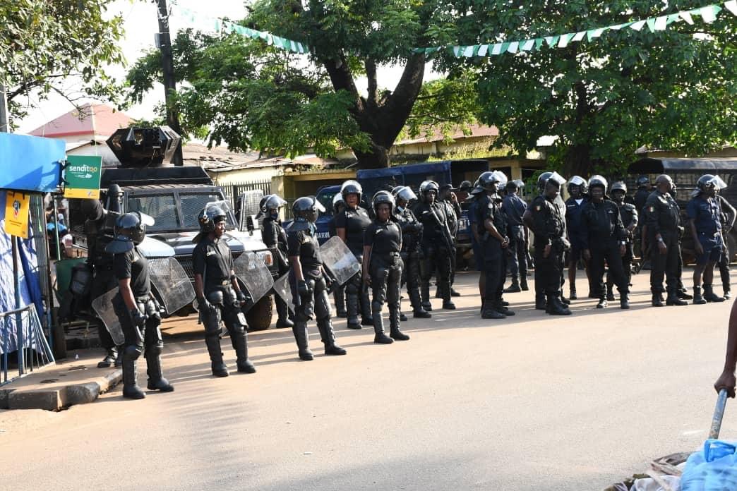 Guinée : Son domicile encerclé par les forces de l'ordre, Cellou Dalein Diallo alerte et menace.