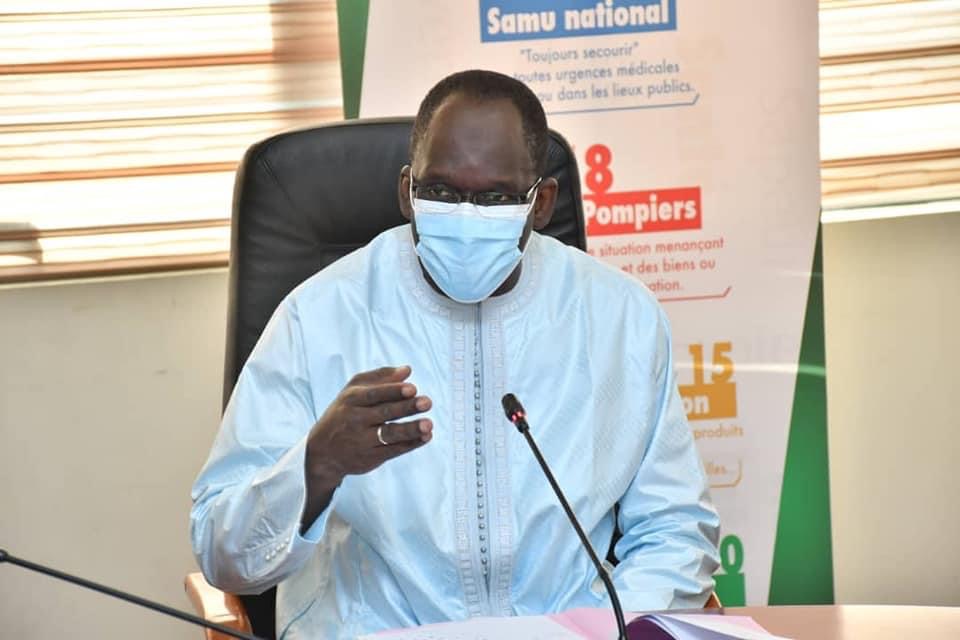 Revendication des agents de la Santé : Les menaces des internes et anciens internes au ministre Abdoulaye Diouf Sarr.