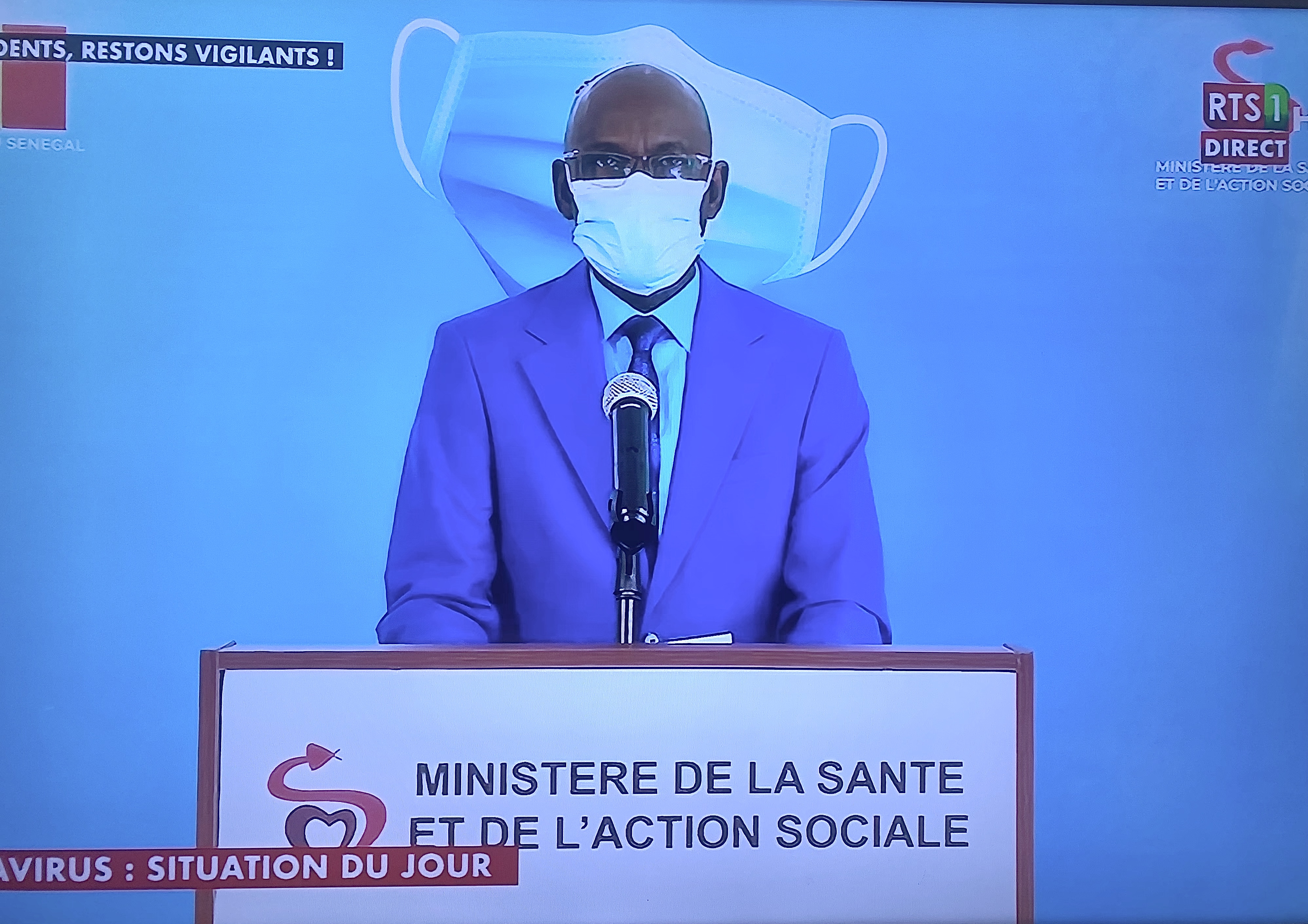 SÉNÉGAL : 11 nouveaux cas testés positifs au coronavirus, 95 nouveaux guéris, 1 nouveau décès et 6 cas graves en réanimation