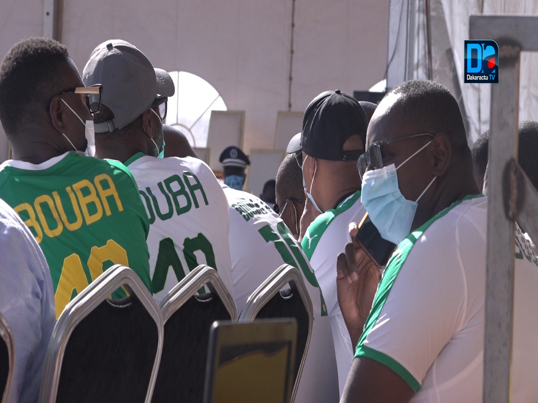 Obsèques Pape Bouba Diop / Revivez les premières images de la cérémonie : El Hadji Diouf, Fadiga, Henry, Me Augustin Senghor et le 12e Gaïndé sur place...