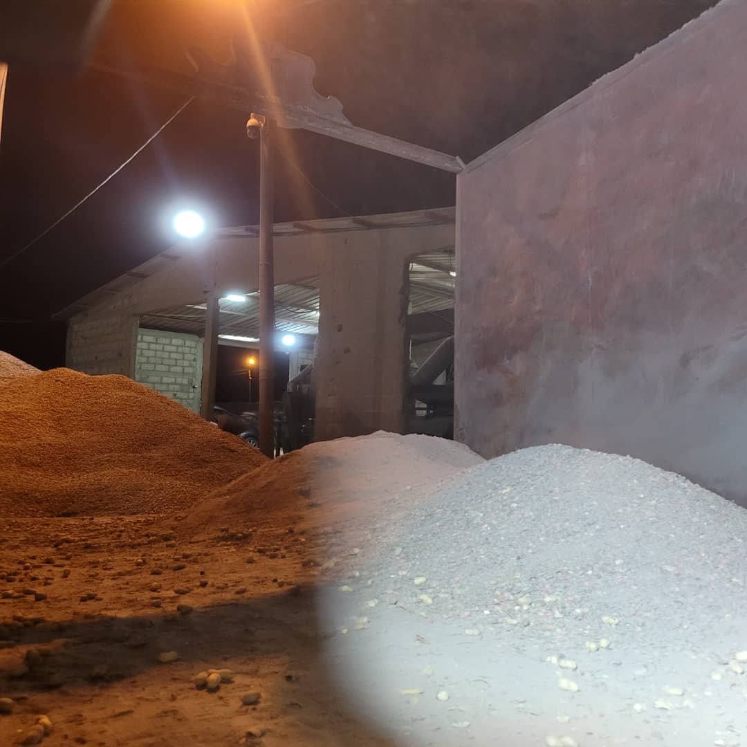 DU SABLE MELANGÉ À LA GRAINE / Comment la Sonacos a été souvent roulée dans la farine par des acteurs véreux.